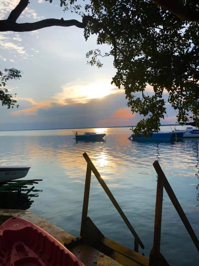 Veleando Ando Cabanas Бакалар Экстерьер фото